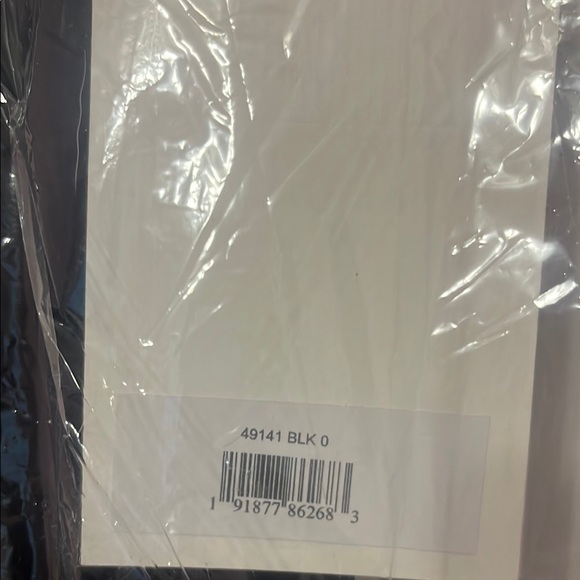 NWT- size 0- mac duggal - Black One-Shoulder high-low  Dress - Picture 7 of 8